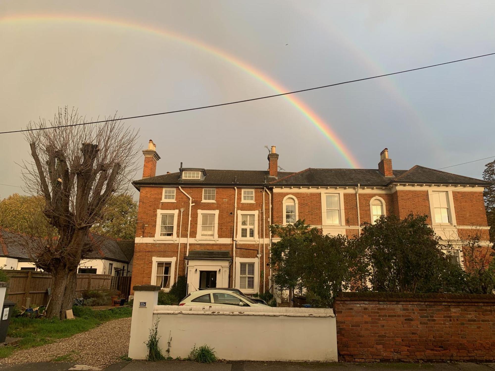 Top Floor. Top Notch. Tranquil Treat. Stone'S Throw From Thames. Maidenhead Exterior foto